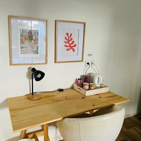 Maison De Entre Darwin Et Jardin Botanique