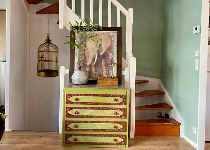 Maison De Entre Darwin Et Jardin Botanique Μπορντό